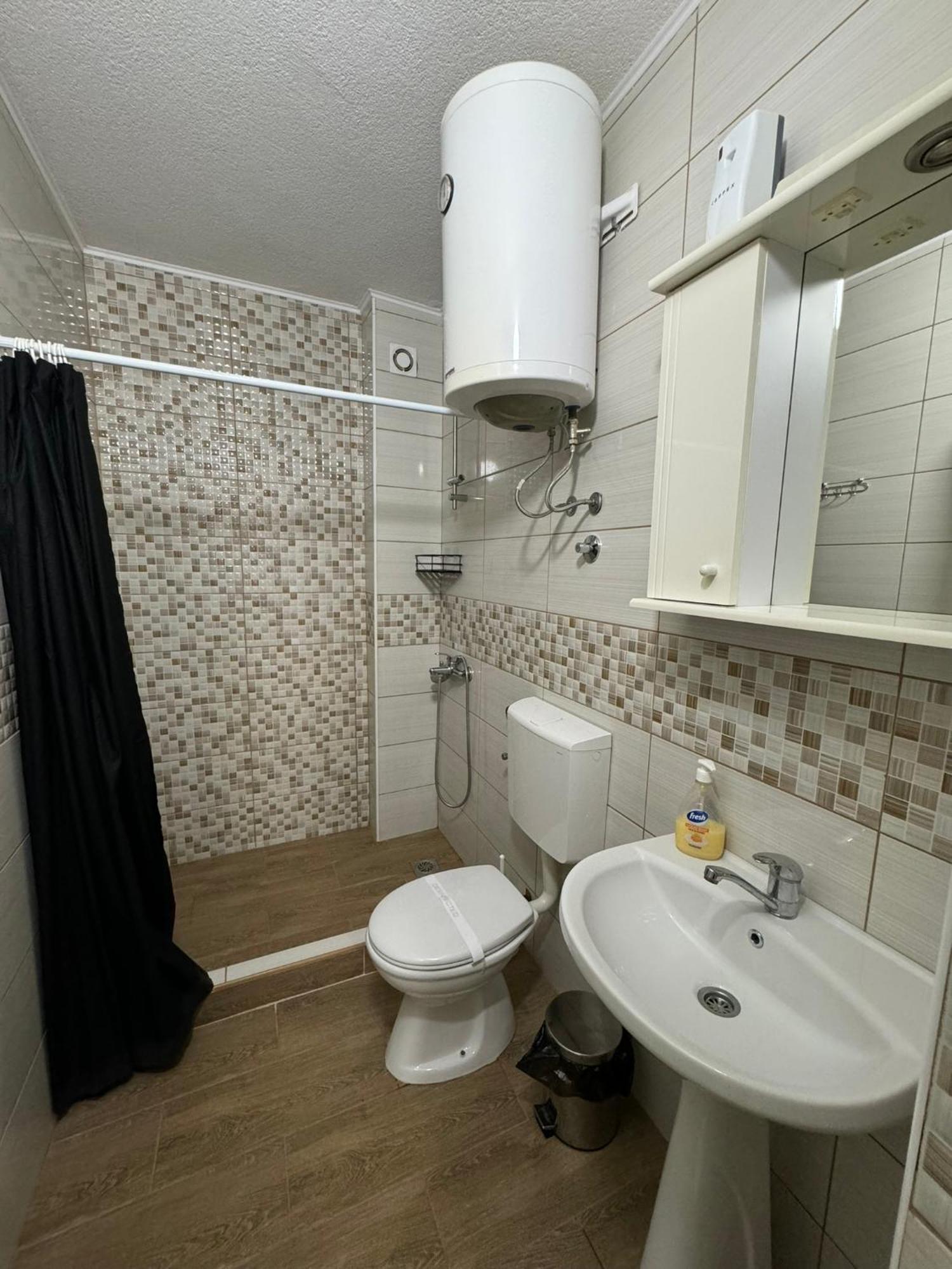 Berin Apartments Ülgün Dış mekan fotoğraf