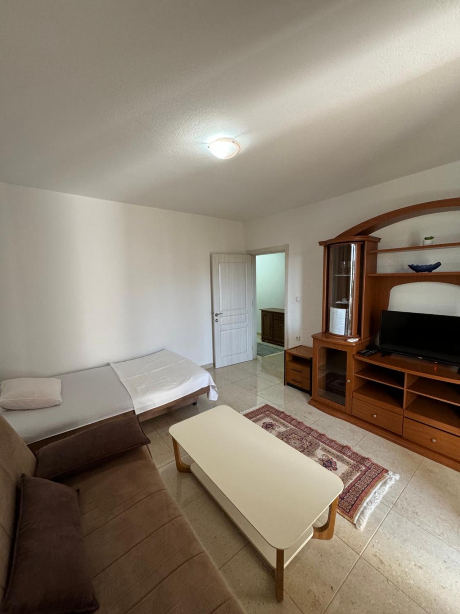 Berin Apartments Ülgün Dış mekan fotoğraf